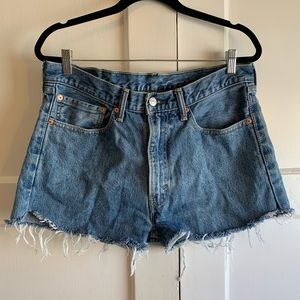 Levi’s 505 Cutoffs